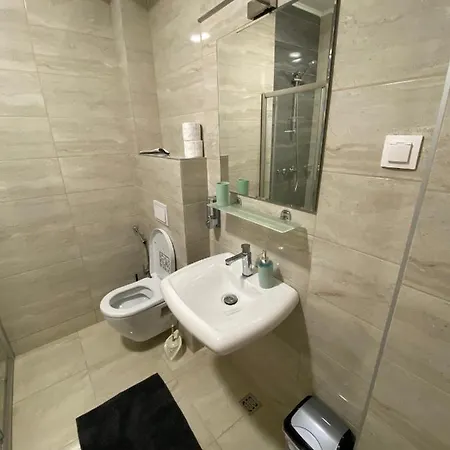 Sky&river Apartman *