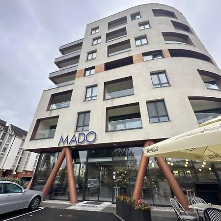 Sky&river Apartament *